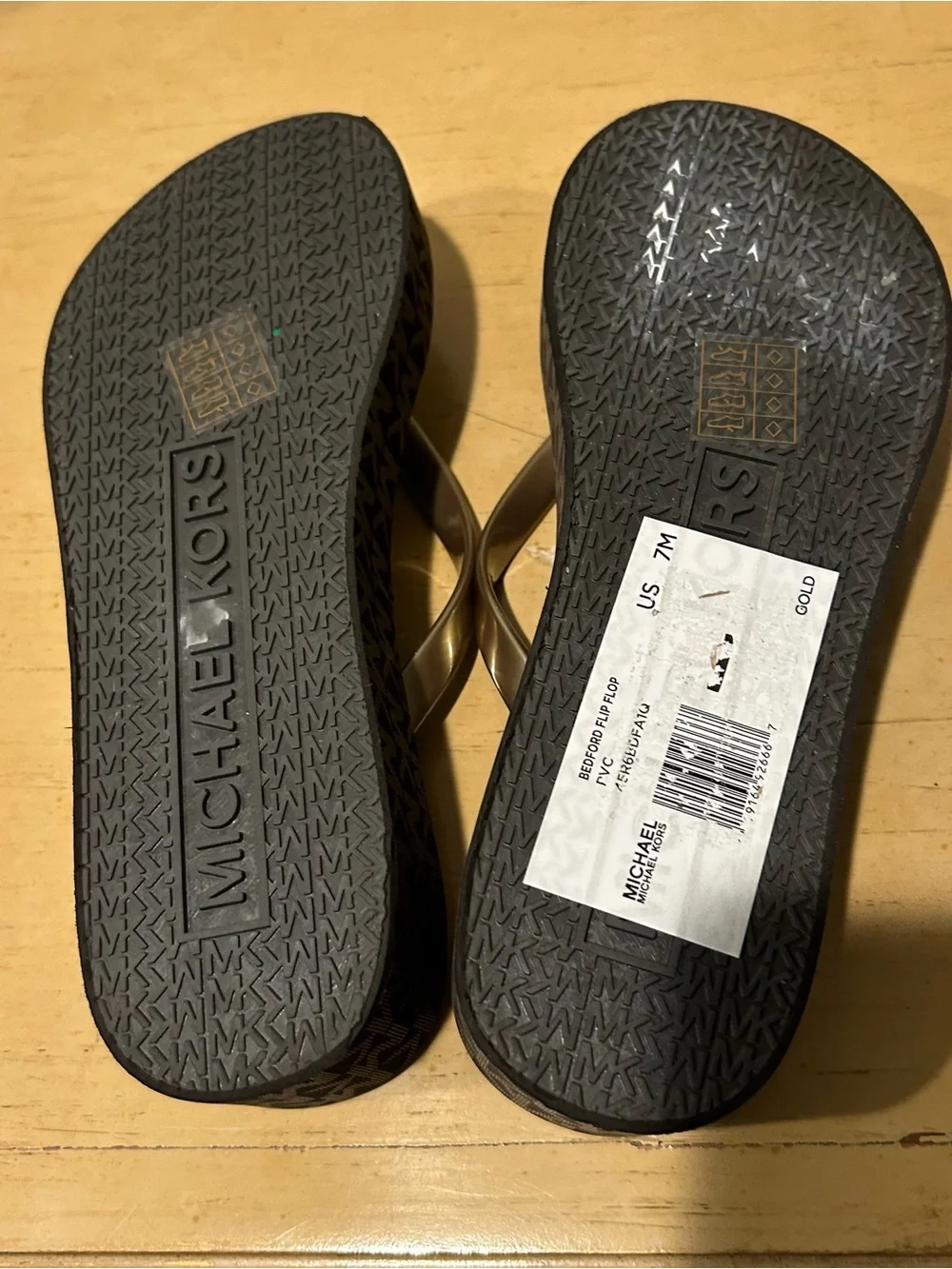 Michael Michael Kors platform wedge women’s  Bedford sandal in size 7